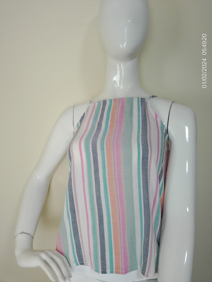 [KIDFETIUSA0390] Blusita sin manga a rayas rosa azul y turquesa