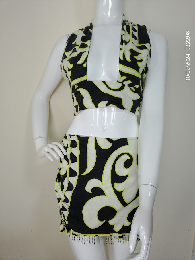 Conjunto top + pollera con estampado verde y negro