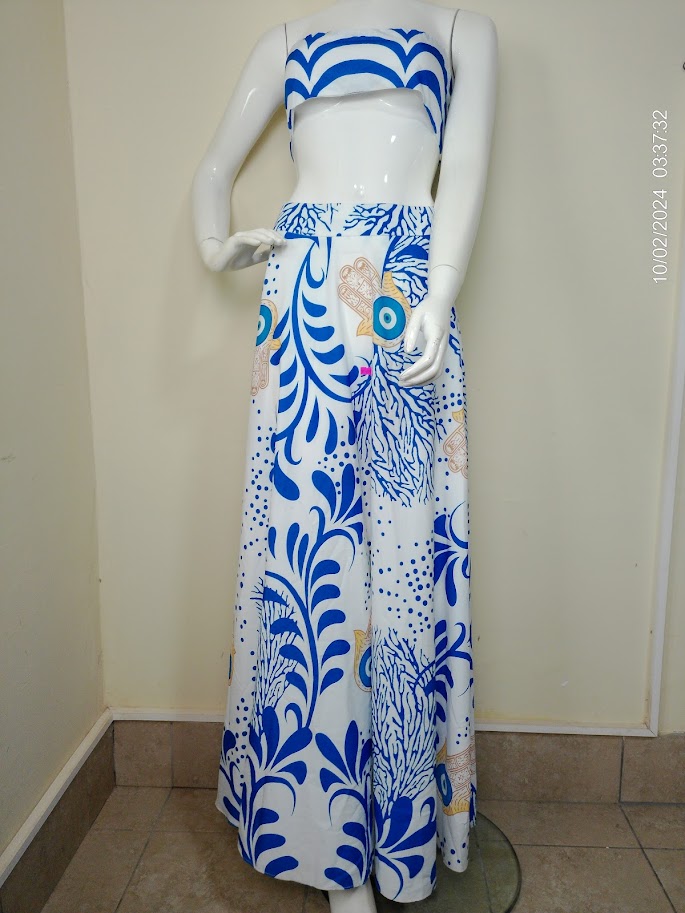 [MODFETIUSA0350] Conjunto top + pollera larga blanco con estampado azul