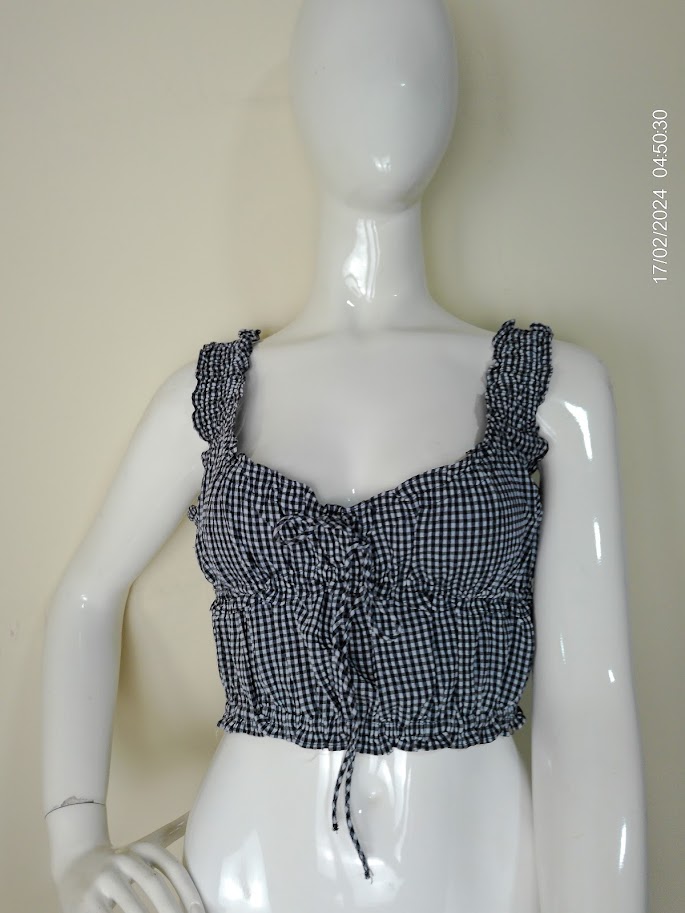 [MODFETIUSA0352] Top sin manga a cuadros blanco y negro