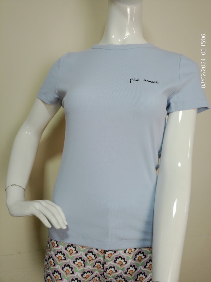 [MODFETIUSA0458] Remera de algodon celeste