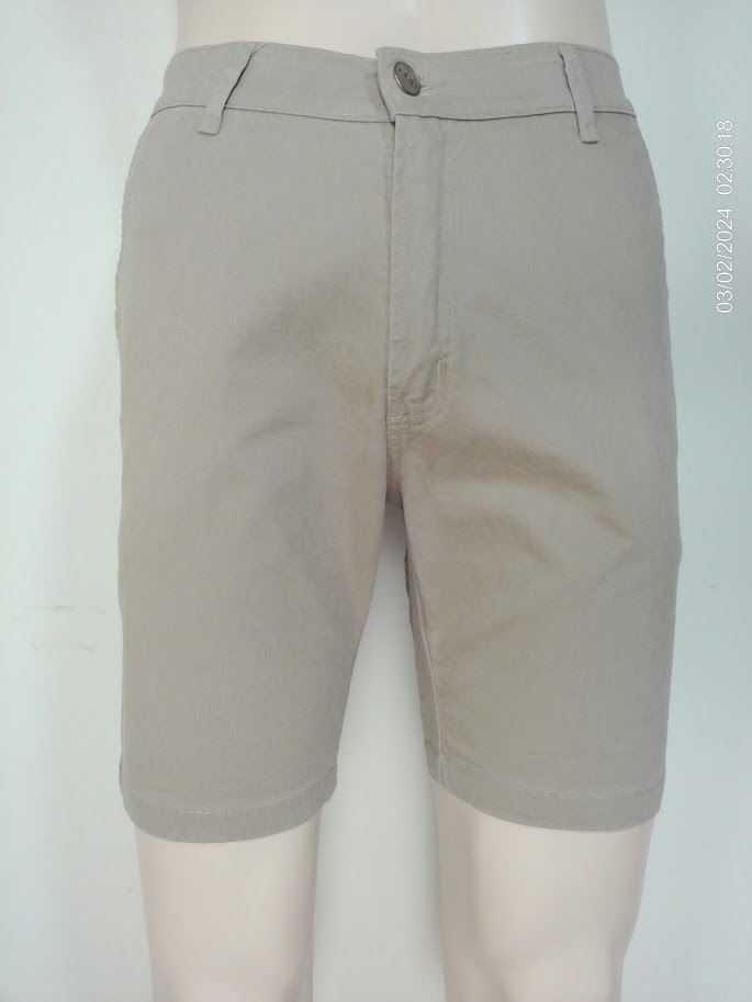 Bermuda de vestir beige