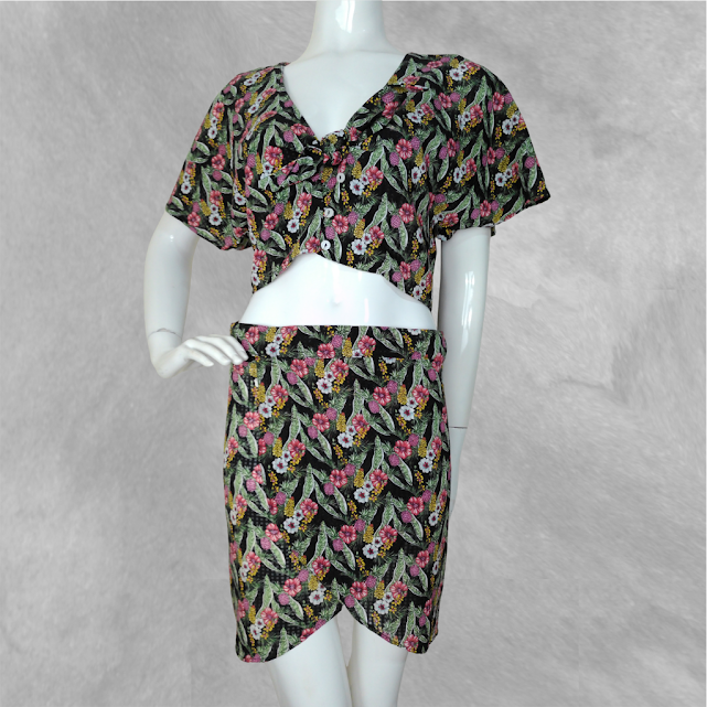 [81] Conjunto Albertina negro talle M