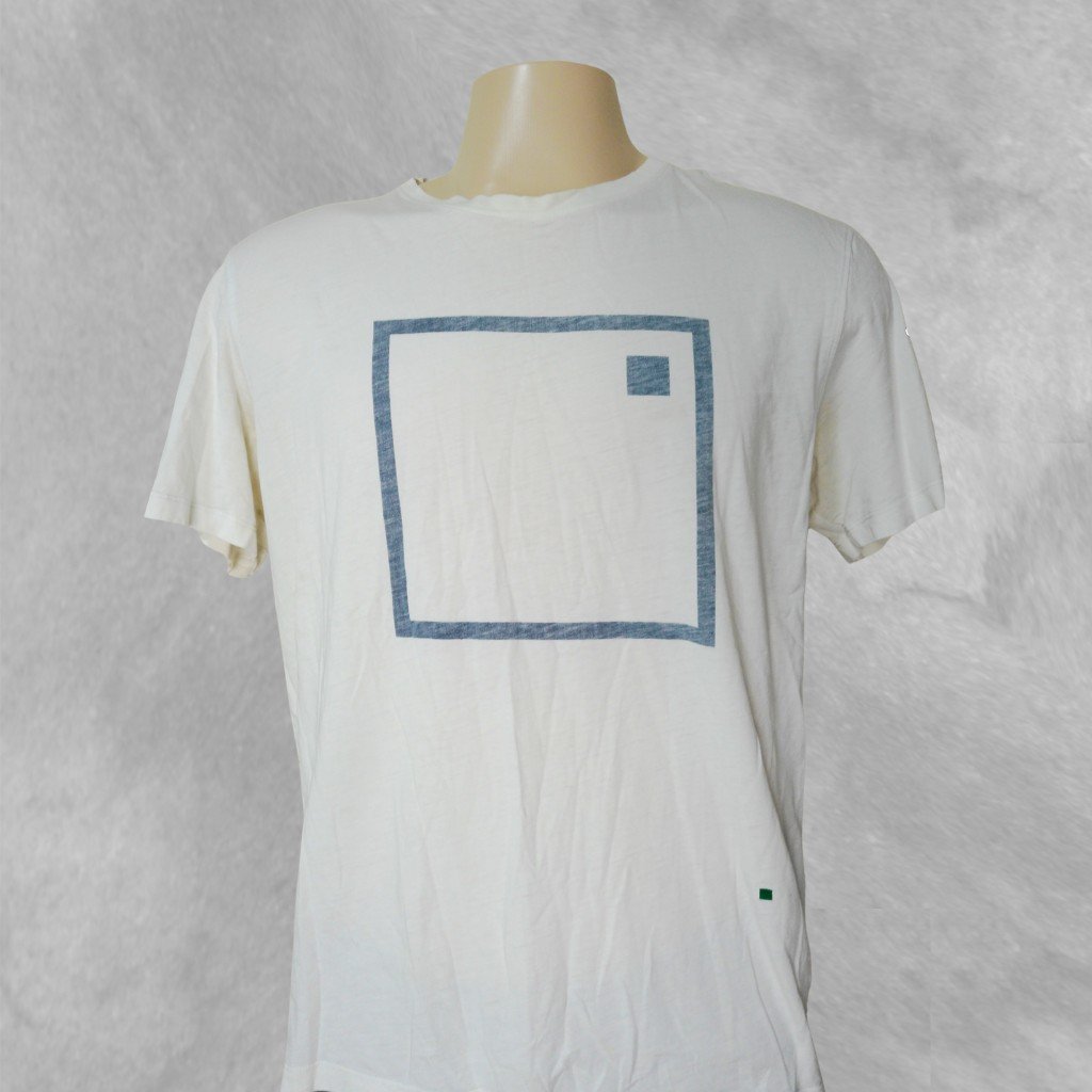 [65] Remera Purificacion Garcia blanca talle XL