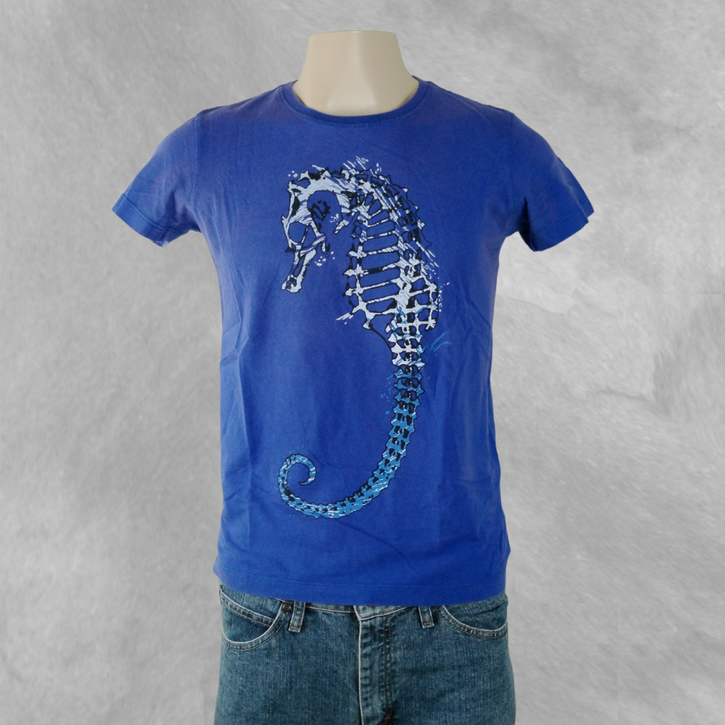 [246] Remera Manga corta Azul con estampado talle S caballito de mar