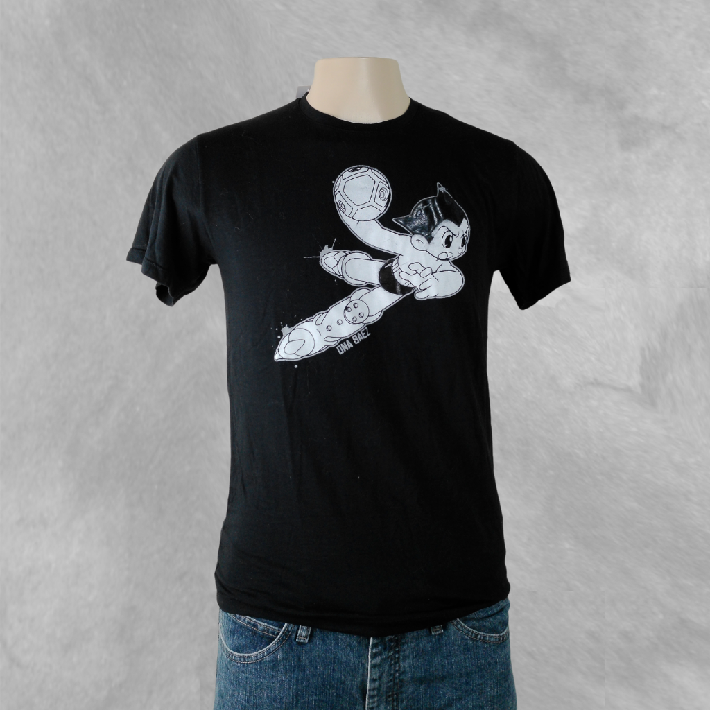 [256] Remera Ona Saez Manga corta Negra talle M Astroboy