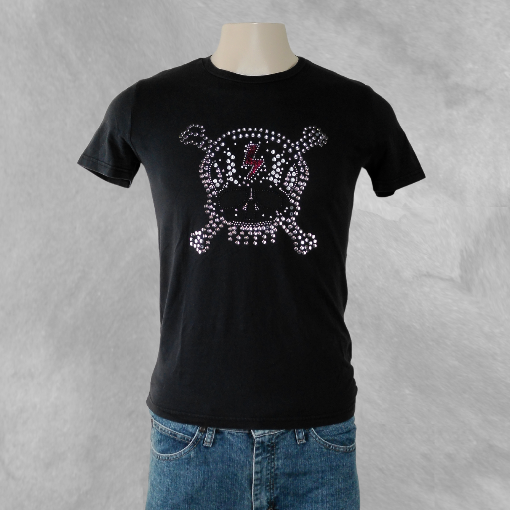 [257] Remera Zara Manga corta Negra talle S Calavera
