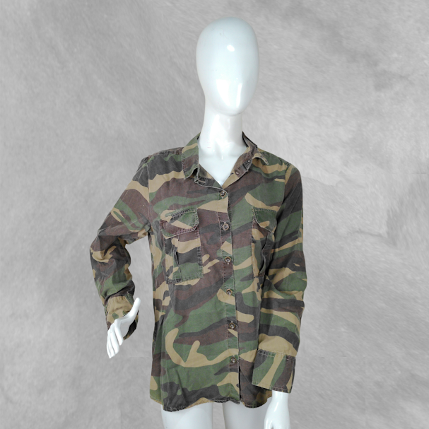 [204] Camisa Camuflada talle M