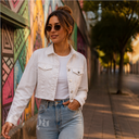 Campera manga larga blanca de jean talle Único Con detalles