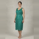 Vestido corto verde bordado talle G con detalles de flores boradadas