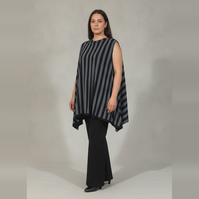 [0034012] Blusa Maestro sin manga negro y gris a rayas talle S Tipo chaleco con rayas en negro y gris