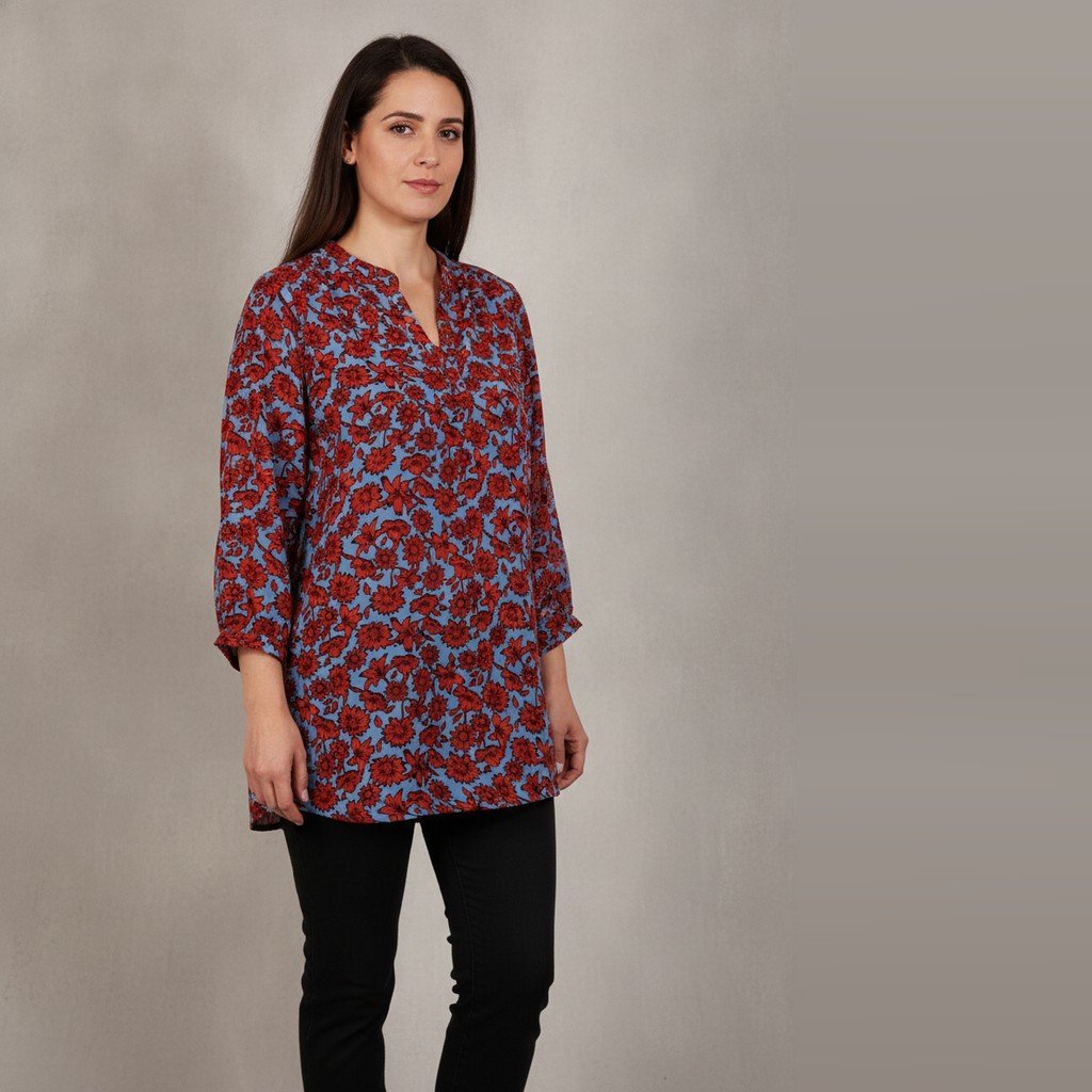[5005] Blusa Dalia Manga 3/4 celeste y rojo Estampada talle M de gasa