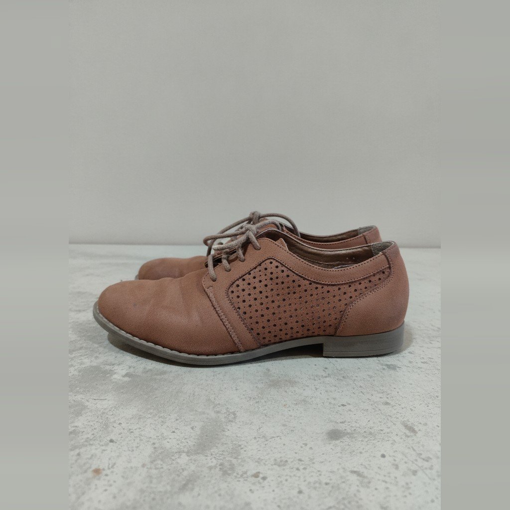[5056] Calzado Sin marca marrón cerrado talle 35 con cordones