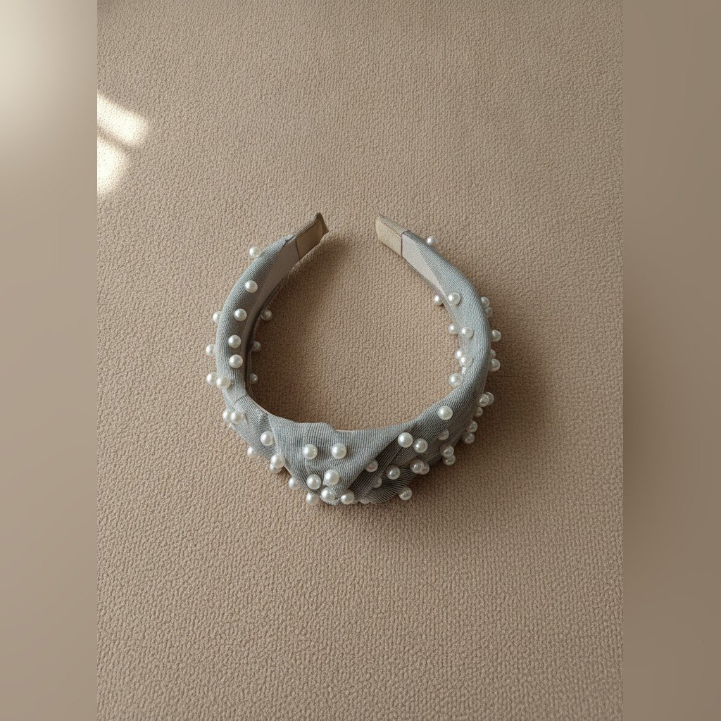 [5186] Accesorio beige con perlas vincha 