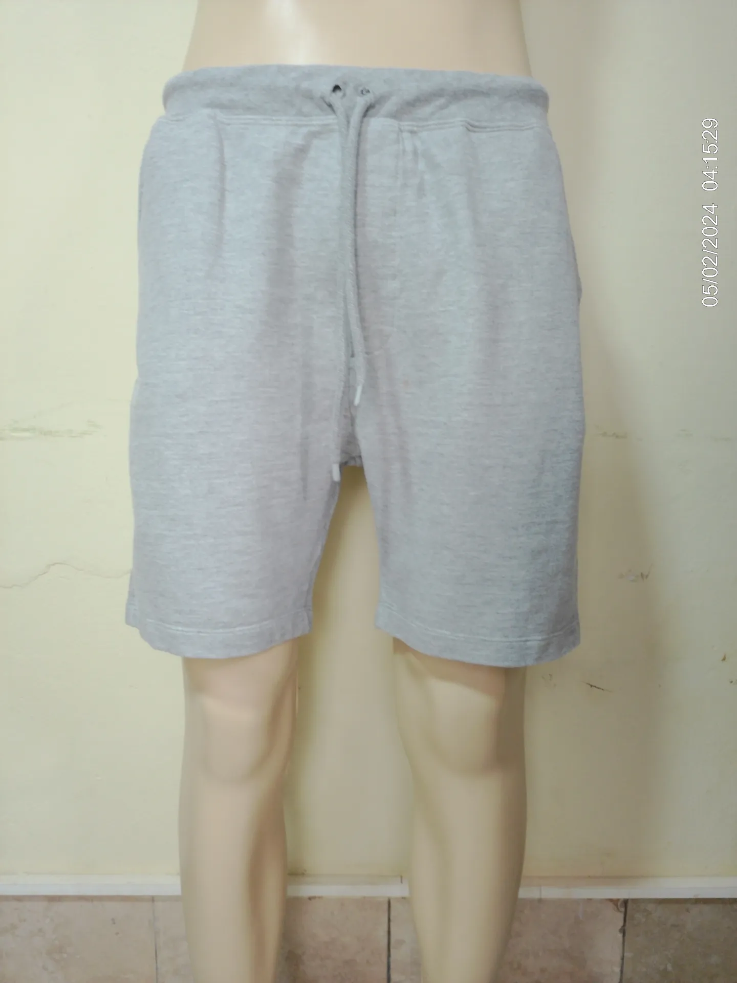 [MODMETIUSA] Bermuda de algodon gris claro