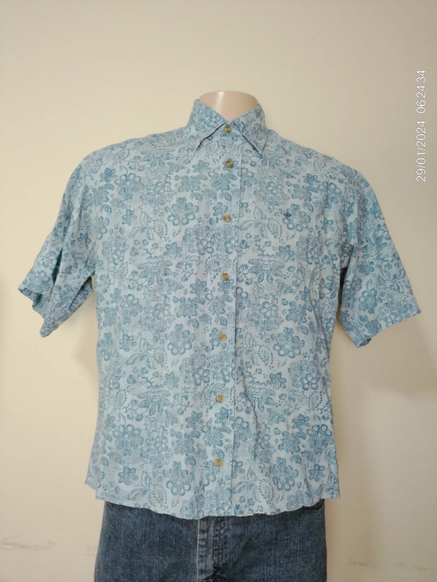 [MODMETIUSA] Camisa manga corta con estampado celeste