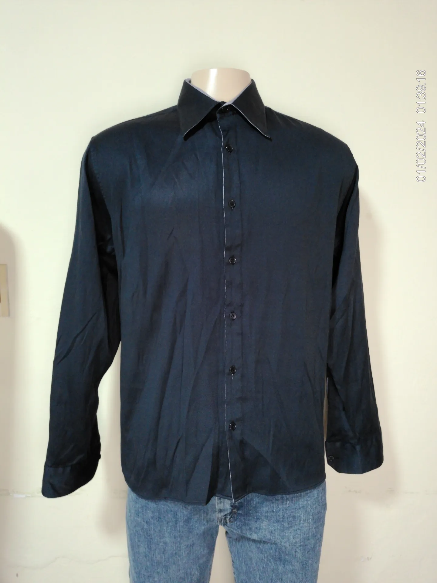 Camisa manga larga gris oscuro