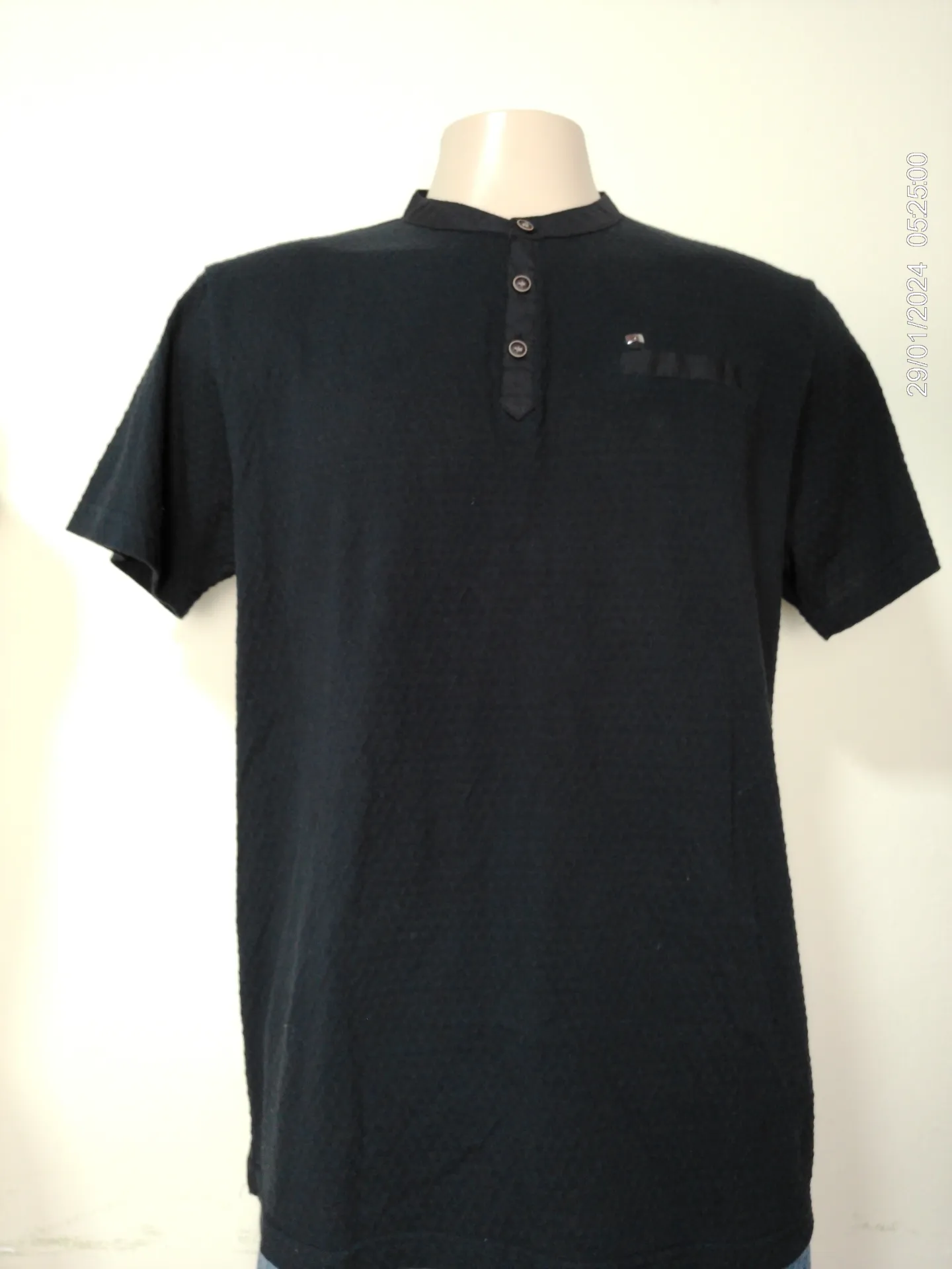 [MODMETIUSA0013] Remera manga corta gris oscuro