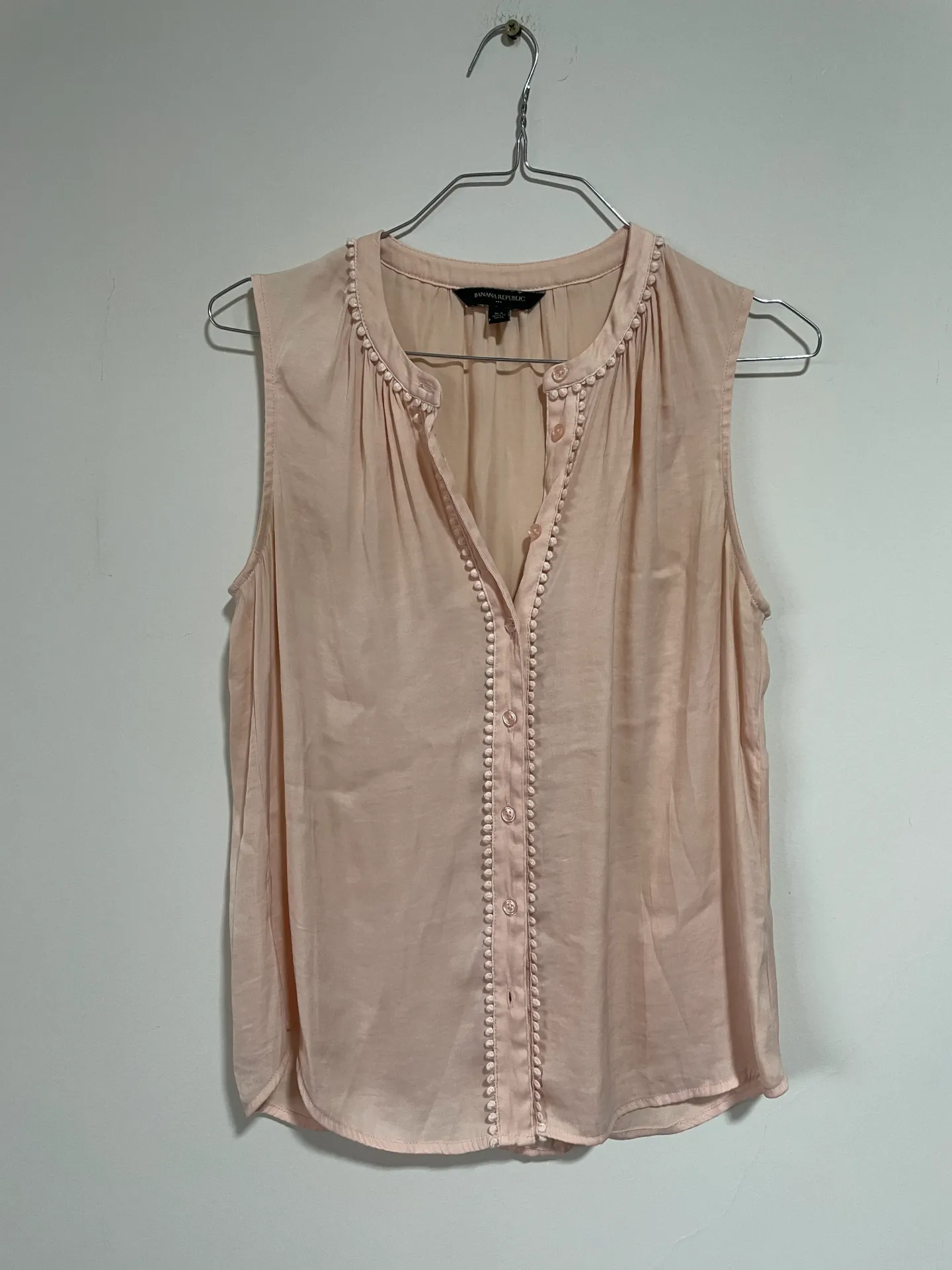 Remera blanca con print love y light