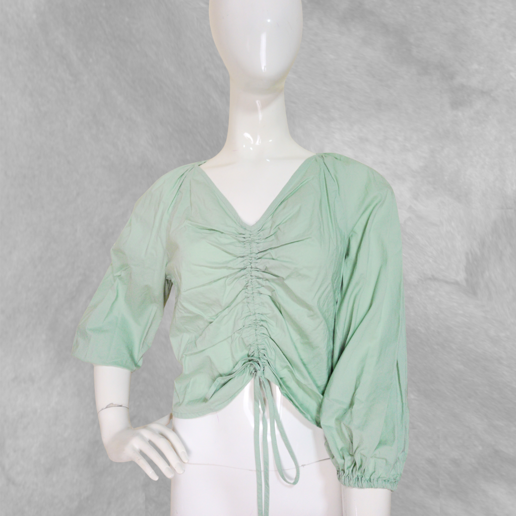 Blusa MNG Manga larga verde y claro talle XS
