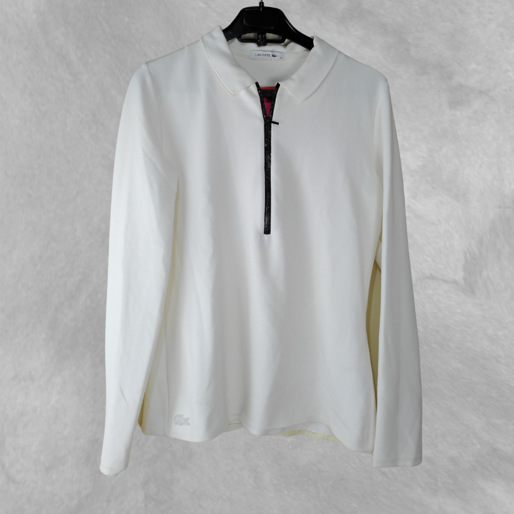 Remera Lacoste Manga larga gris talle 38 Con cuello y cierre gastado